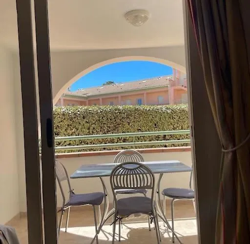 Appart. / Clim / Piscine / Mer A 300m